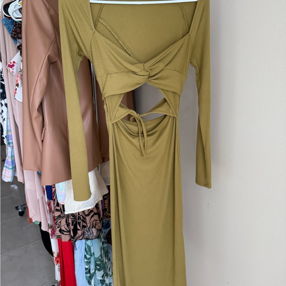 Elegant Olive Long Sleeve Dress